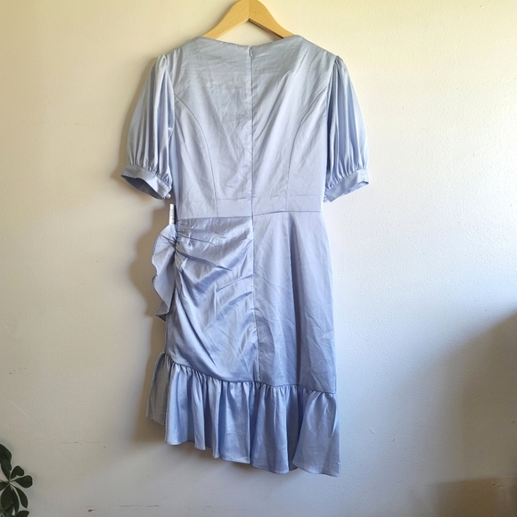 Ieena for Mac Duggal, Short Puff Sleeve Faux Wrap Mini Dress,Powder Blue, Size 4 - Picture 5 of 12